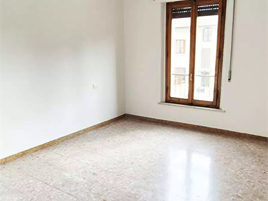 Immagine 7 di Quadrilocale in vendita  a Prato