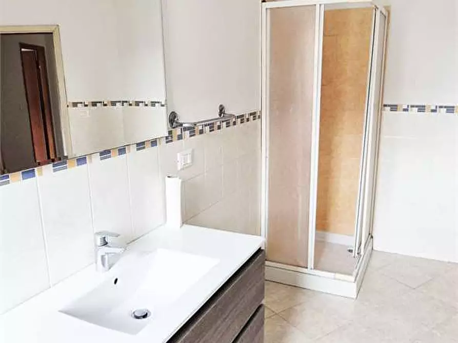 Immagine 28 di Quadrilocale in vendita  a Prato