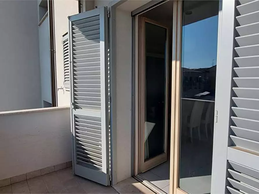 Immagine 4 di Trilocale in vendita  in Via pascoli a Prato