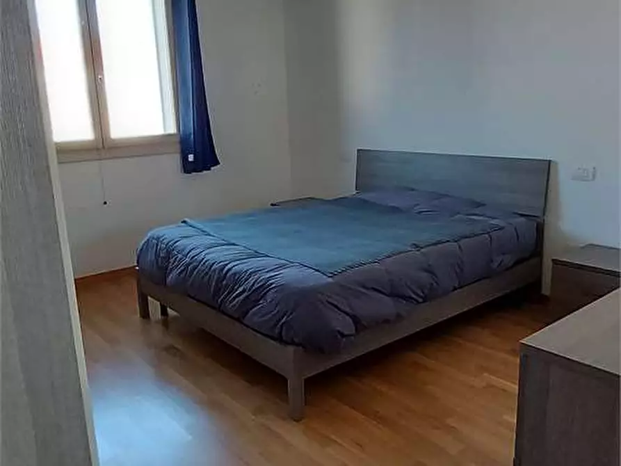 Immagine 8 di Trilocale in vendita  in Via pascoli a Prato