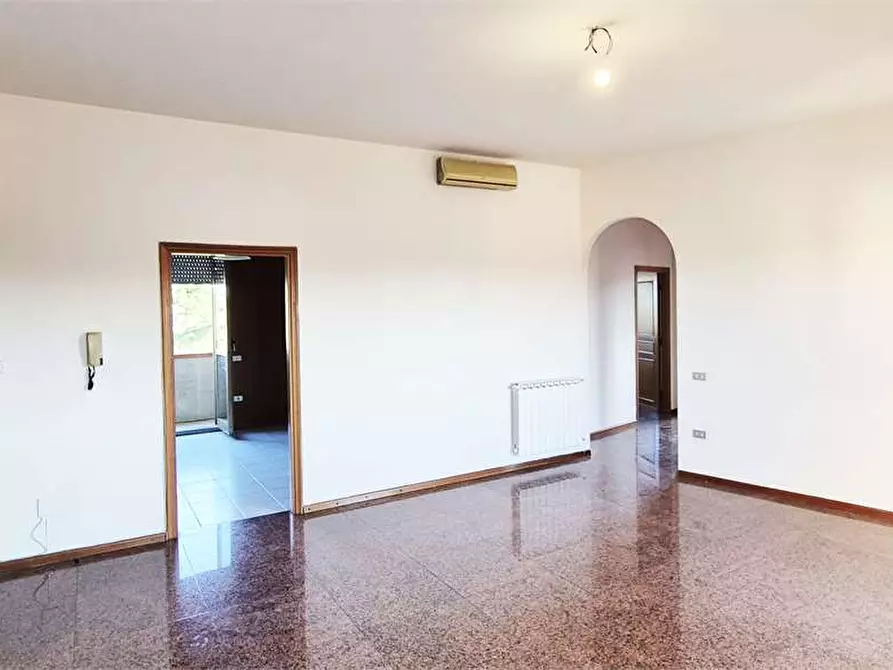 Immagine 4 di Quadrilocale in vendita  a Poggio A Caiano