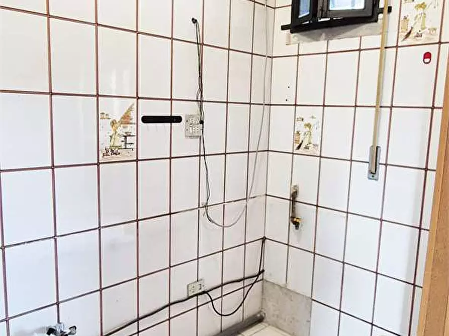 Immagine 21 di Quadrilocale in vendita  a Poggio A Caiano