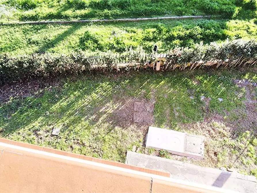 Immagine 23 di Quadrilocale in vendita  a Poggio A Caiano