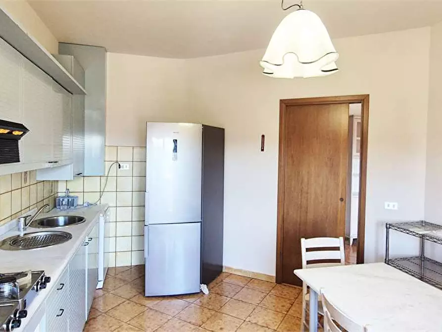 Immagine 22 di Quadrilocale in vendita  a Prato