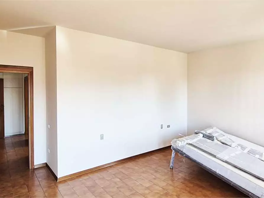 Immagine 31 di Quadrilocale in vendita  a Prato