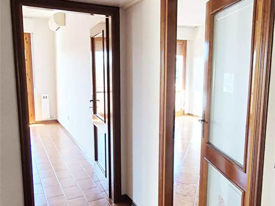 Immagine 17 di Quadrilocale in vendita  a Prato