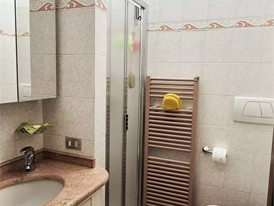 Immagine 23 di Villetta a schiera in vendita  a Prato