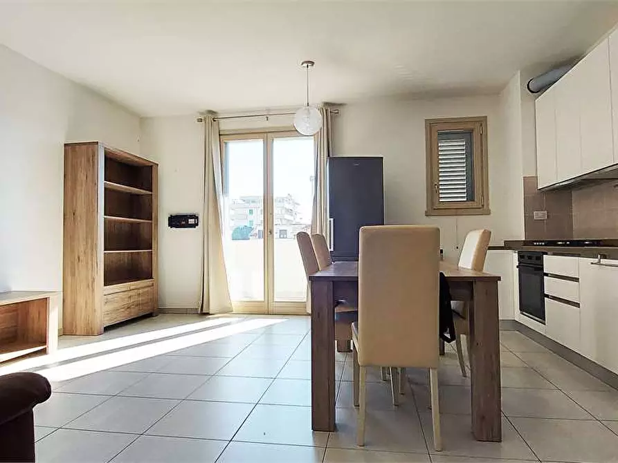 Immagine 11 di Trilocale in vendita  in Via pascoli a Prato