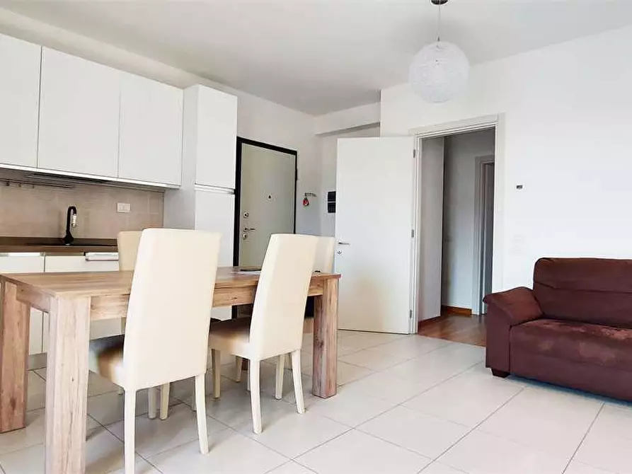 Immagine 12 di Trilocale in vendita  in Via pascoli a Prato