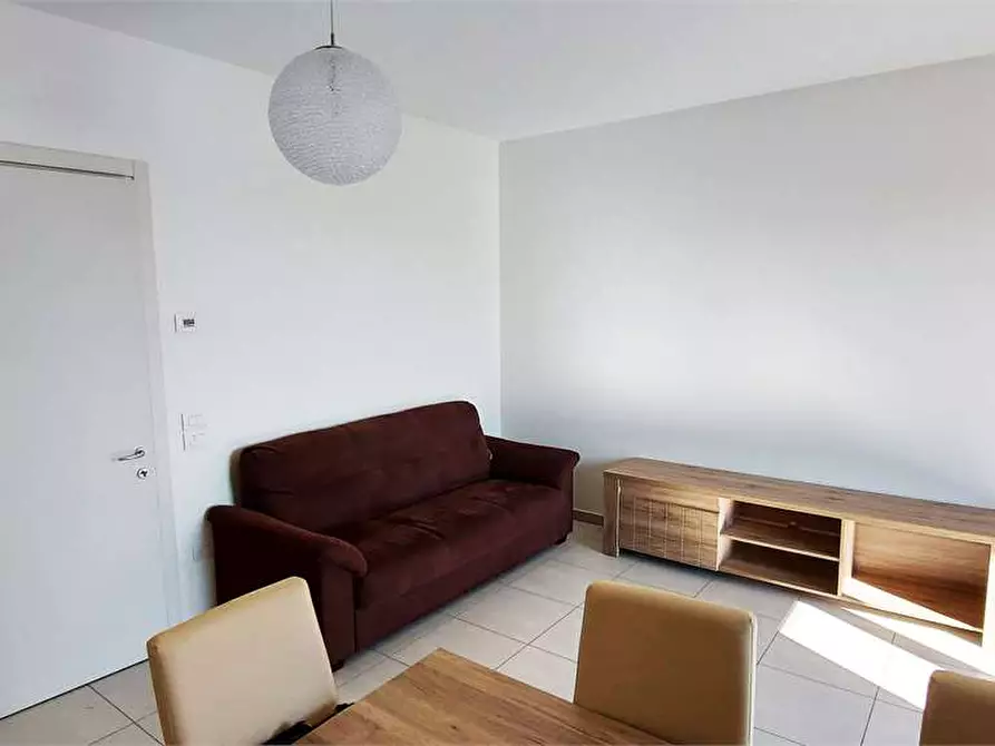 Immagine 35 di Trilocale in vendita  in Via pascoli a Prato