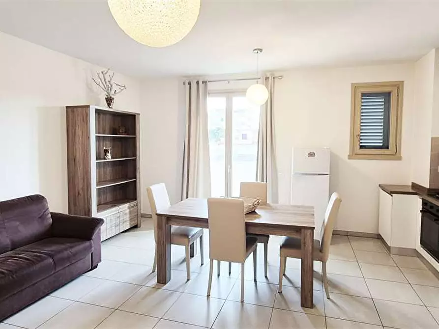 Immagine 10 di Trilocale in vendita  in Via pascoli a Prato