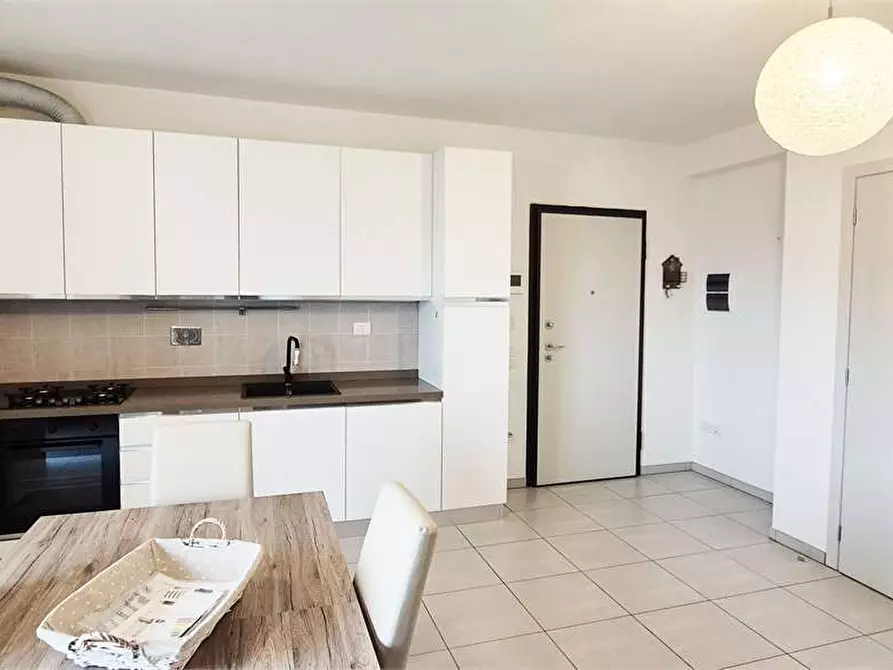 Immagine 4 di Trilocale in vendita  in Via pascoli a Prato