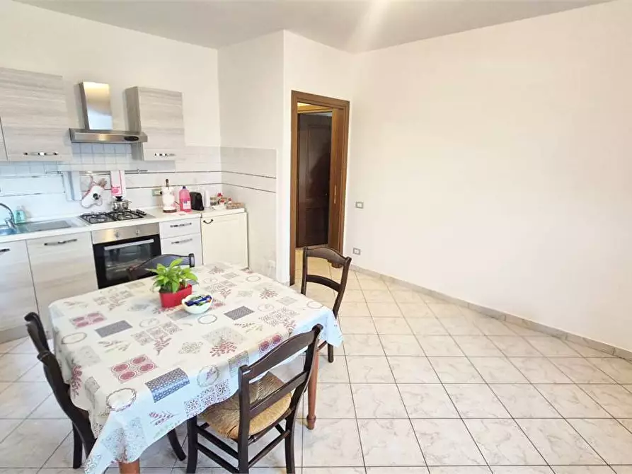 Immagine 2 di Appartamento in vendita  a Quarrata