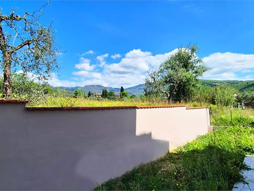 Immagine 12 di Villetta a schiera in vendita  a Montale