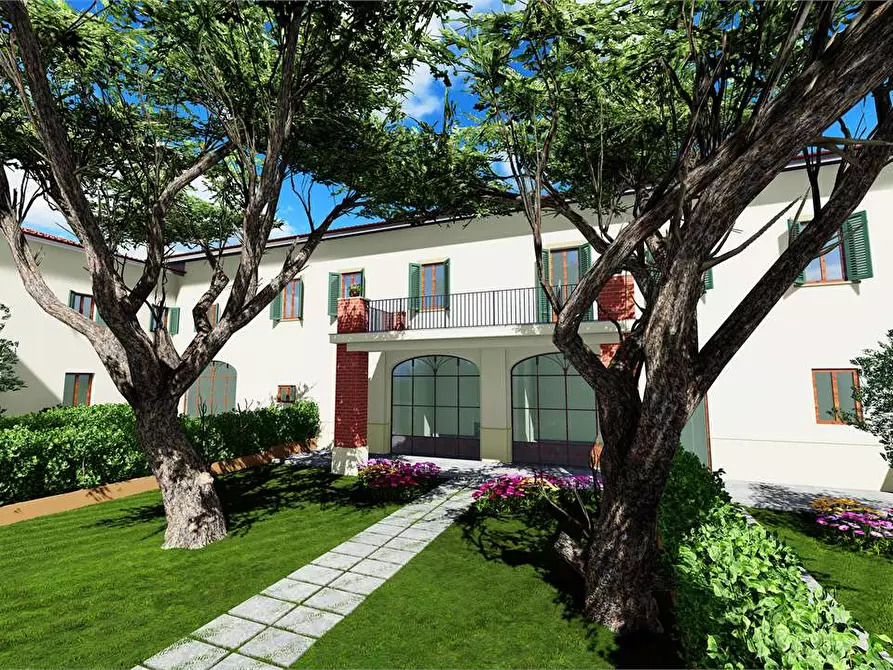 Immagine 9 di Villa in vendita  a Prato