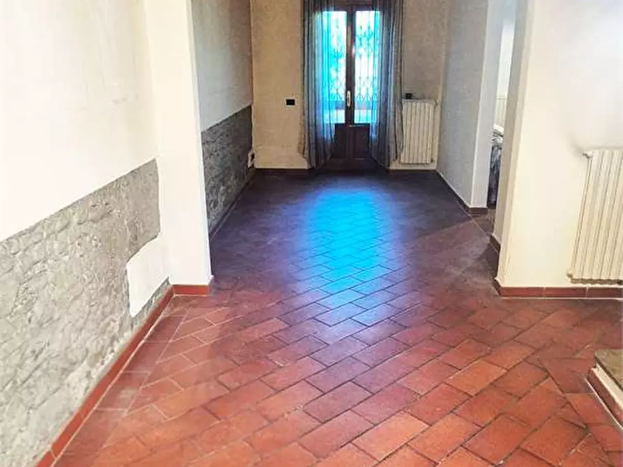 Immagine 6 di Casa indipendente in vendita  a Prato