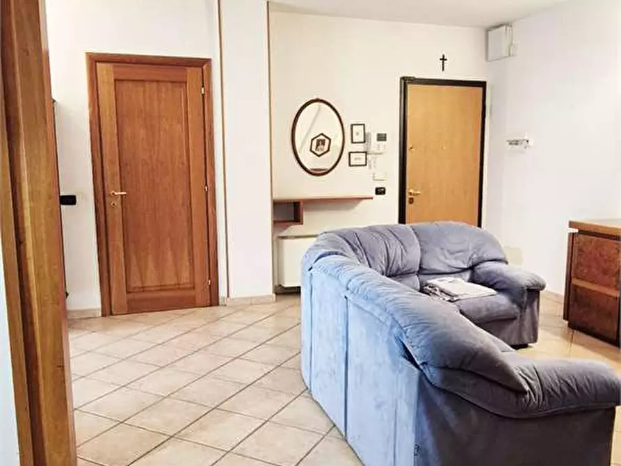 Immagine 32 di Quadrilocale in vendita  a Prato