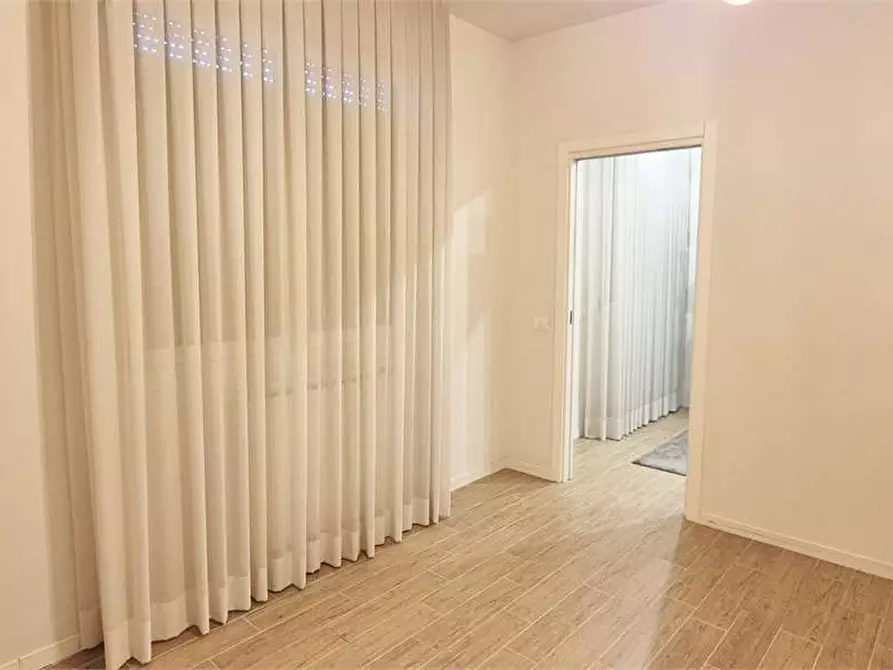 Immagine 9 di Quadrilocale in vendita  a Quarrata