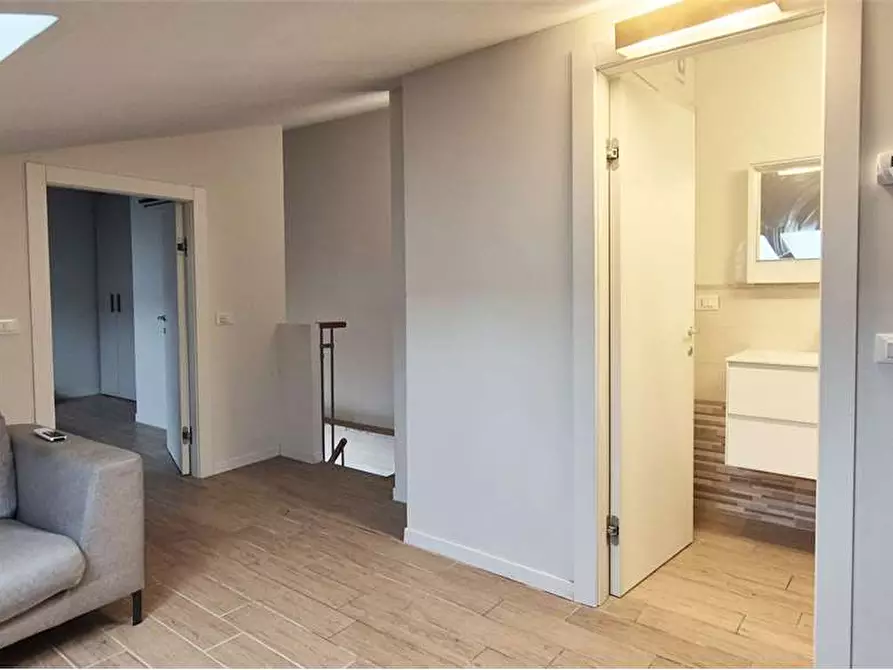 Immagine 19 di Quadrilocale in vendita  a Quarrata