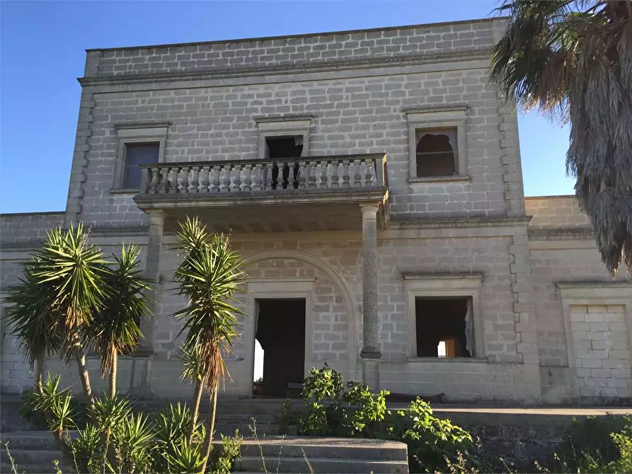Immagine 17 di Villa in vendita  in contrada manfio a Casarano