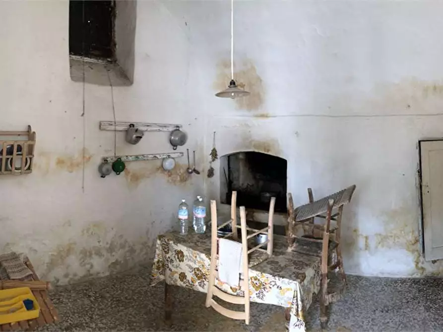 Immagine 17 di Rustico / casale in vendita  a Alliste