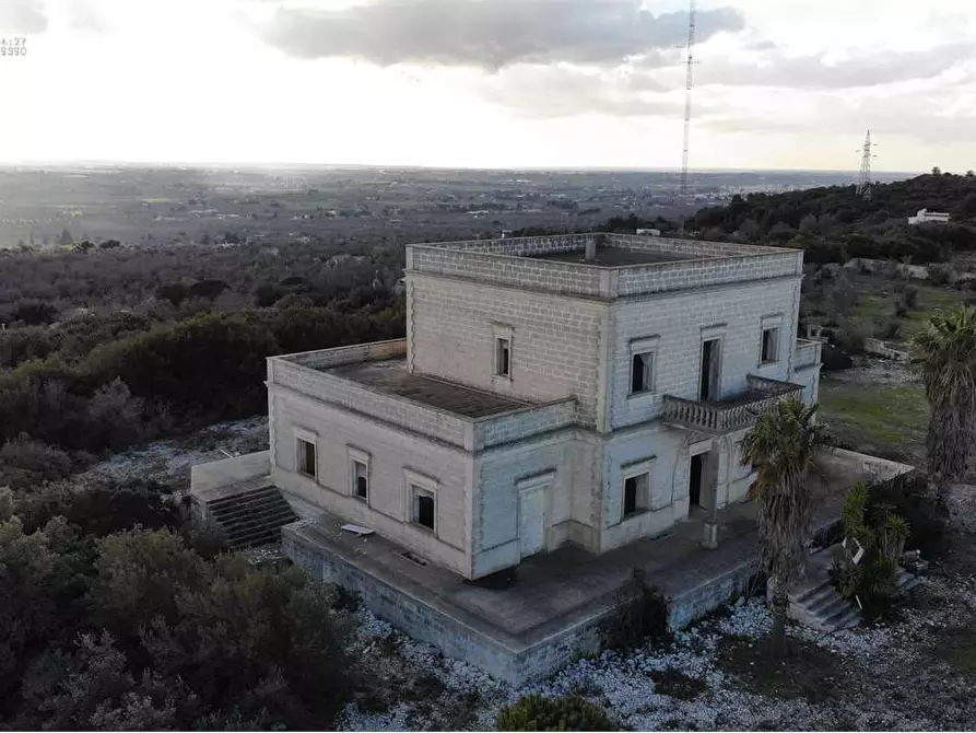 Immagine 3 di Villa in vendita  in contrada manfio a Casarano