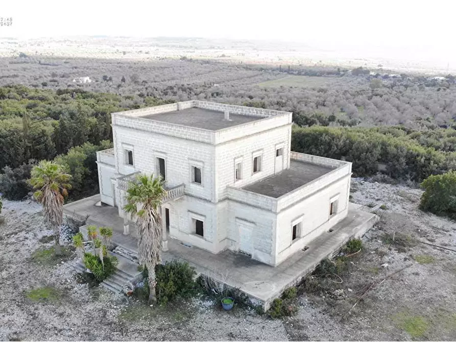 Immagine 12 di Villa in vendita  in contrada manfio a Casarano