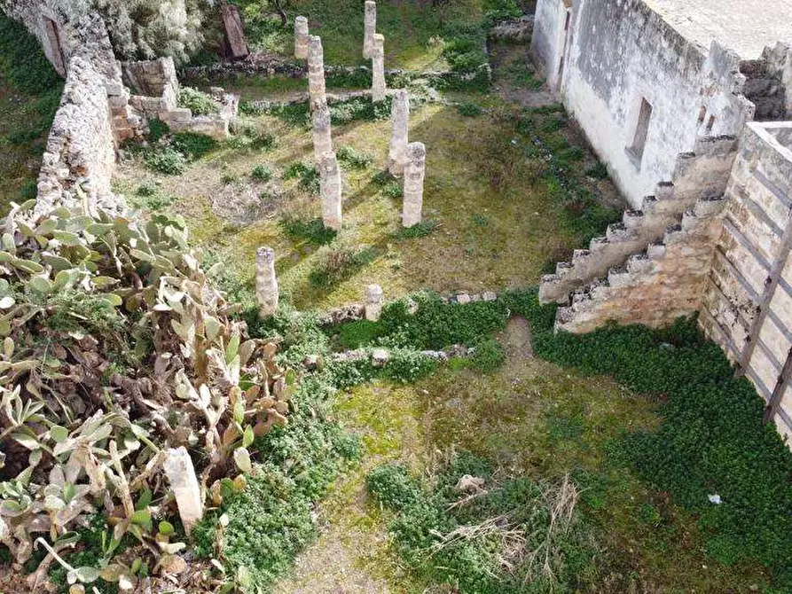 Immagine 28 di Rustico / casale in vendita  a Alliste