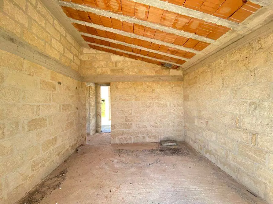 Immagine 8 di Rustico / casale in vendita  a Casarano