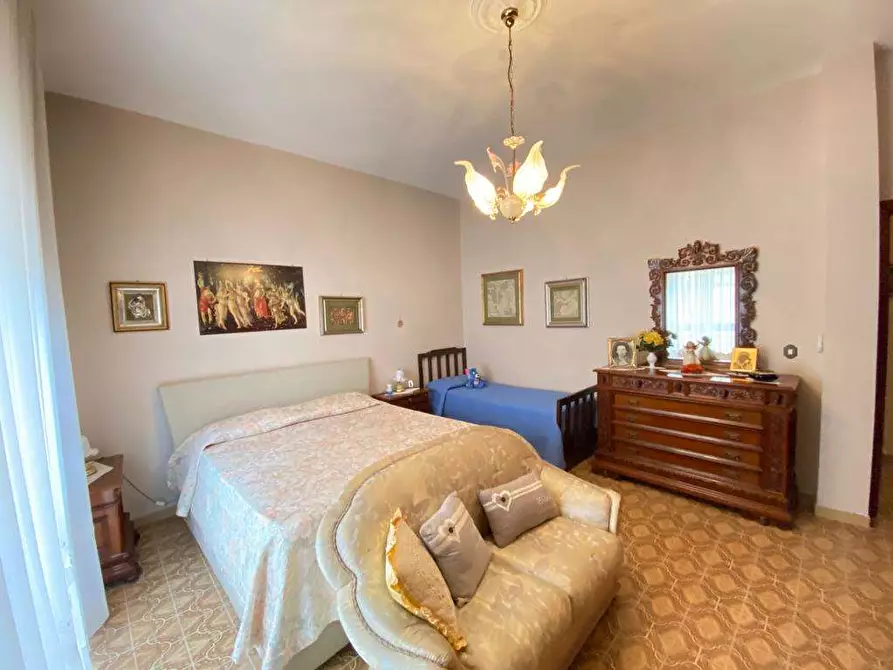 Immagine 3 di Casa indipendente in vendita  in Via Roma a Casarano