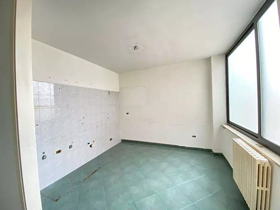 Immagine 9 di Appartamento in vendita  a Casarano