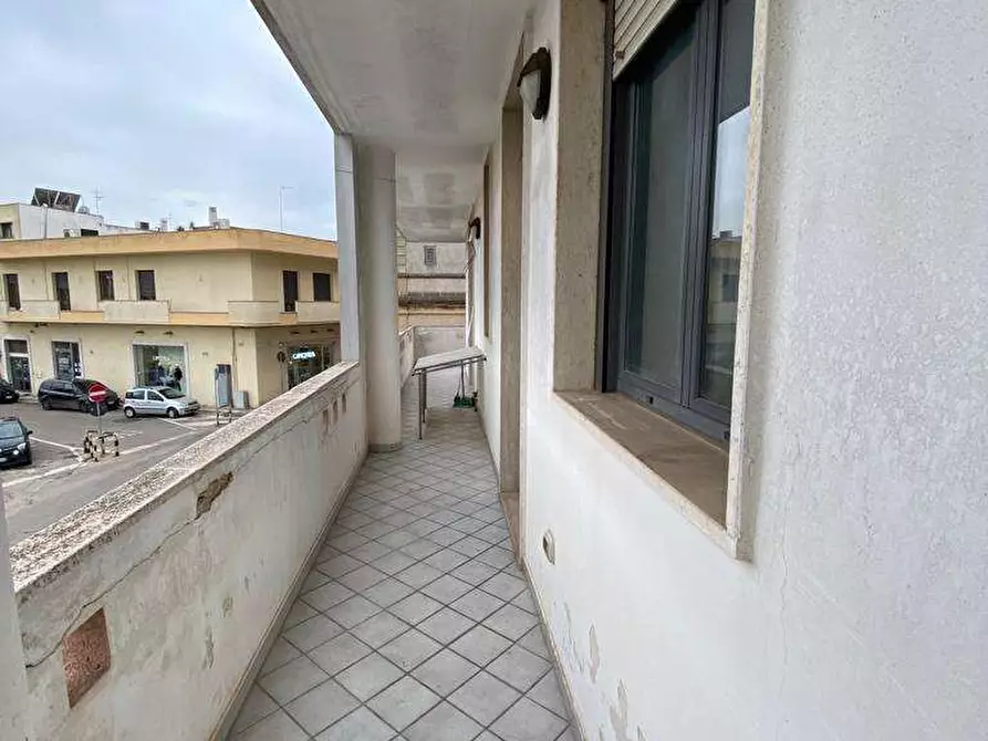 Immagine 14 di Appartamento in vendita  a Casarano