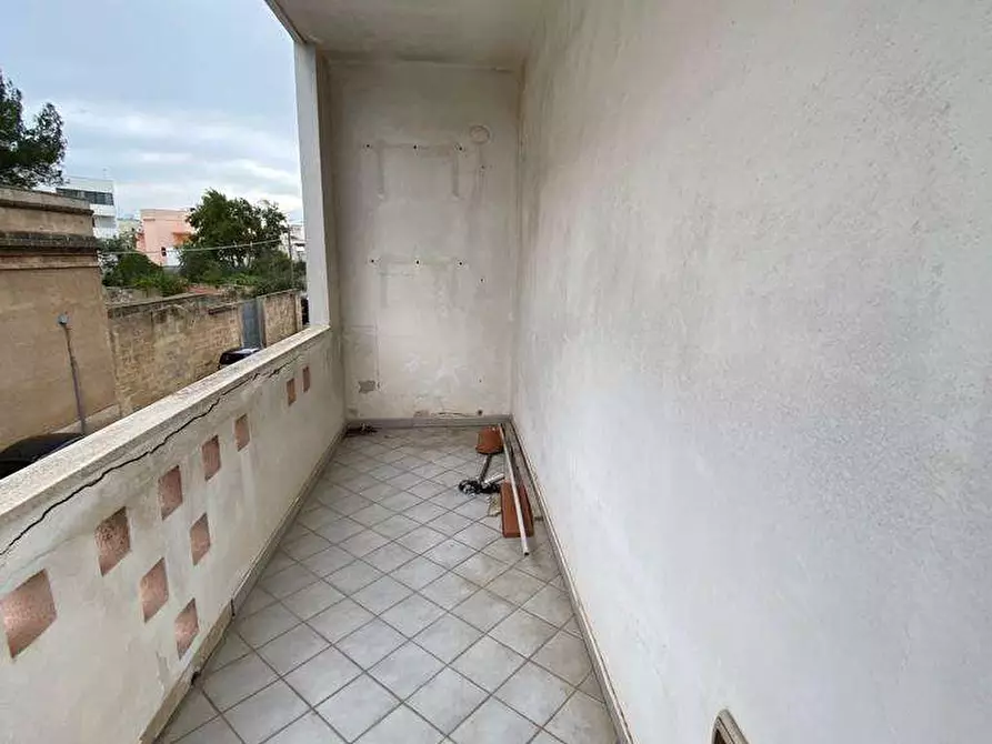 Immagine 15 di Appartamento in vendita  a Casarano