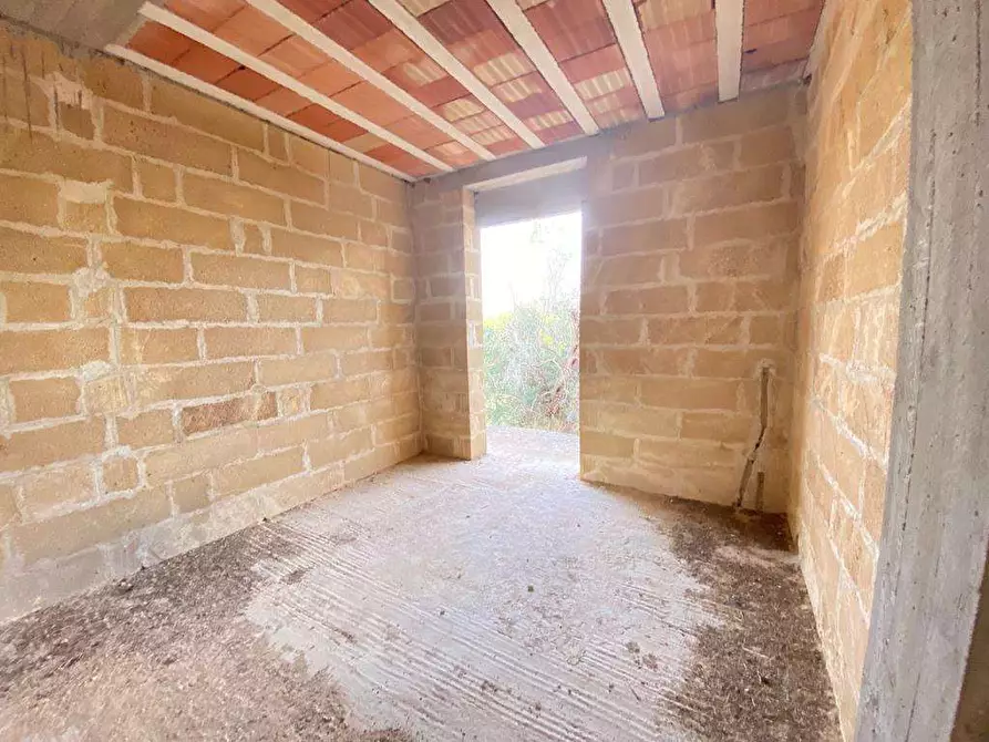 Immagine 15 di Rustico / casale in vendita  in via provinciale casarano taurisano a Casarano