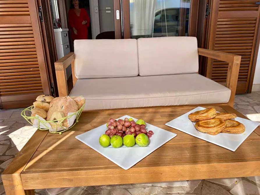 Immagine 7 di Casa indipendente in vendita  in via amalfi  a Taviano