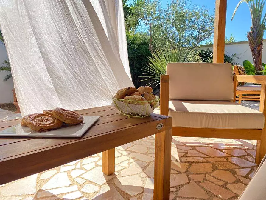 Immagine 8 di Casa indipendente in vendita  in via amalfi  a Taviano