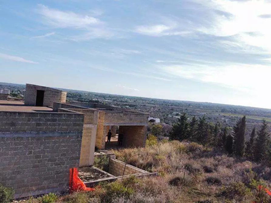 Immagine 8 di Rustico / casale in vendita  a Casarano