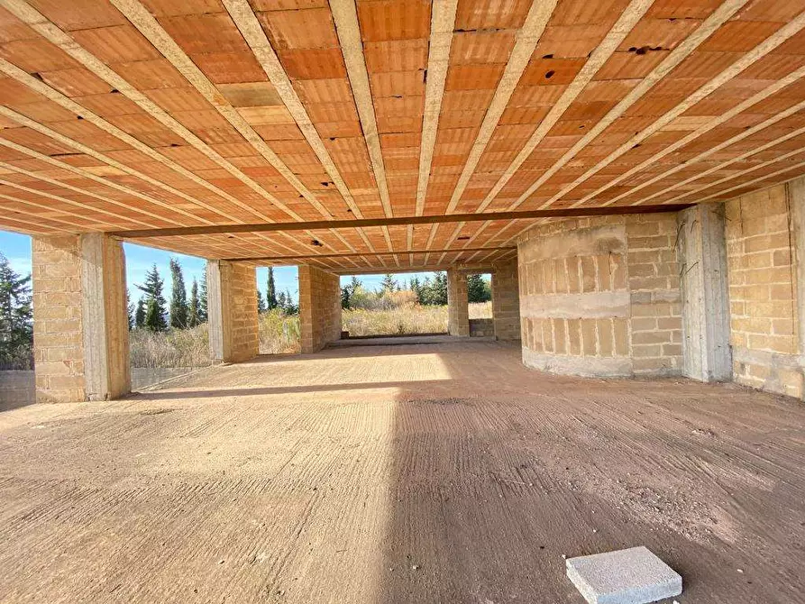 Immagine 18 di Rustico / casale in vendita  a Casarano