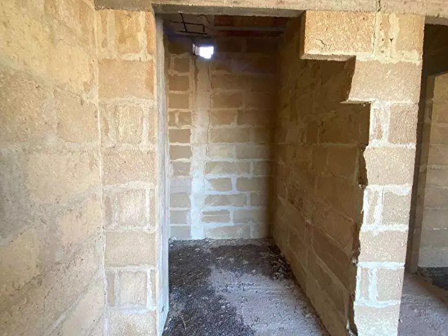 Immagine 24 di Rustico / casale in vendita  a Casarano