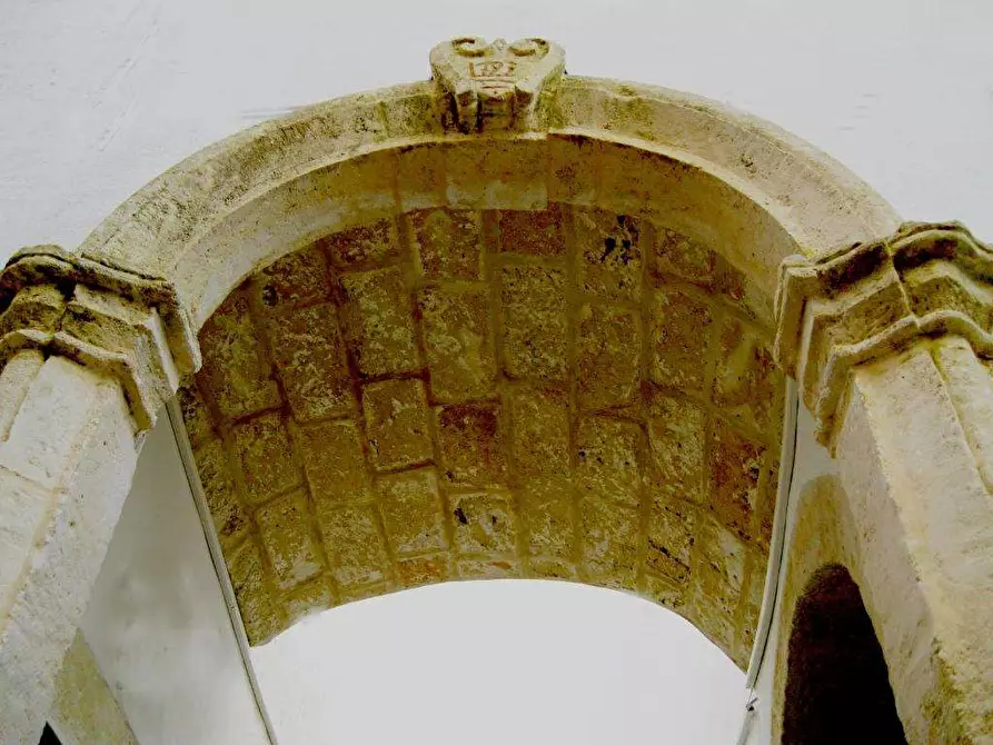 Immagine 3 di Stabile in vendita  in Via Zezza a Ruffano