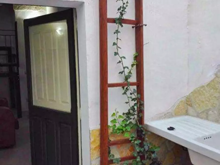 Immagine 9 di Stabile in vendita  in Via Zezza a Ruffano