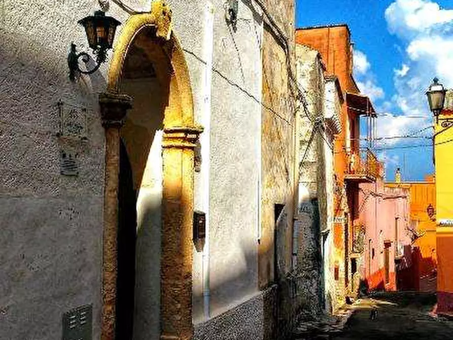 Immagine 10 di Stabile in vendita  in Via Zezza a Ruffano