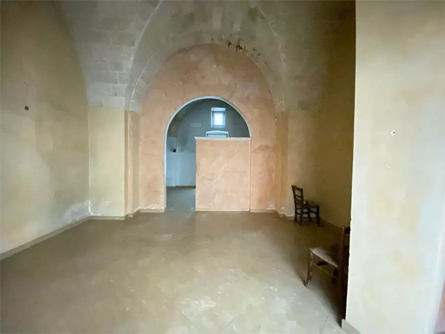 Immagine 3 di Negozio in vendita  in Corso XX Settembre a Casarano