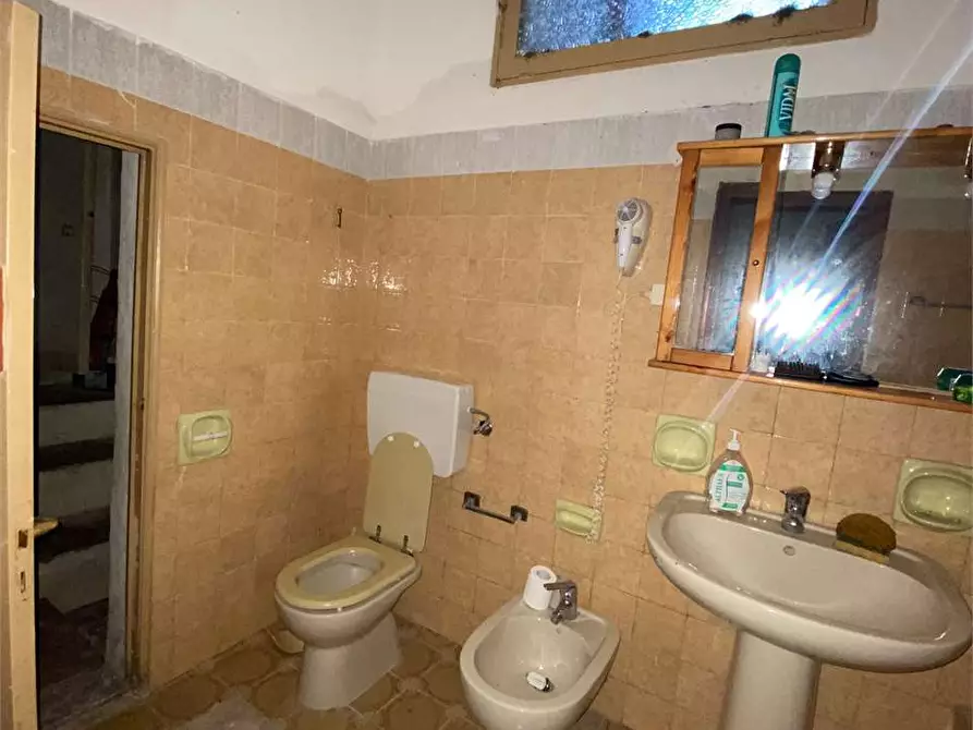 Immagine 10 di Casa indipendente in vendita  in Via Alberti a Collepasso