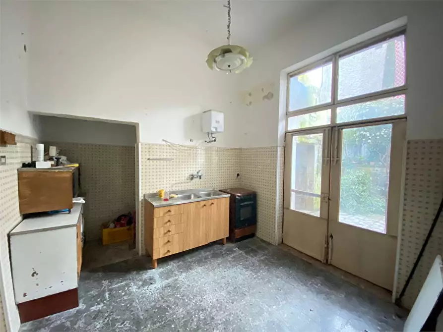 Immagine 7 di Casa indipendente in vendita  in Via Alberti a Collepasso