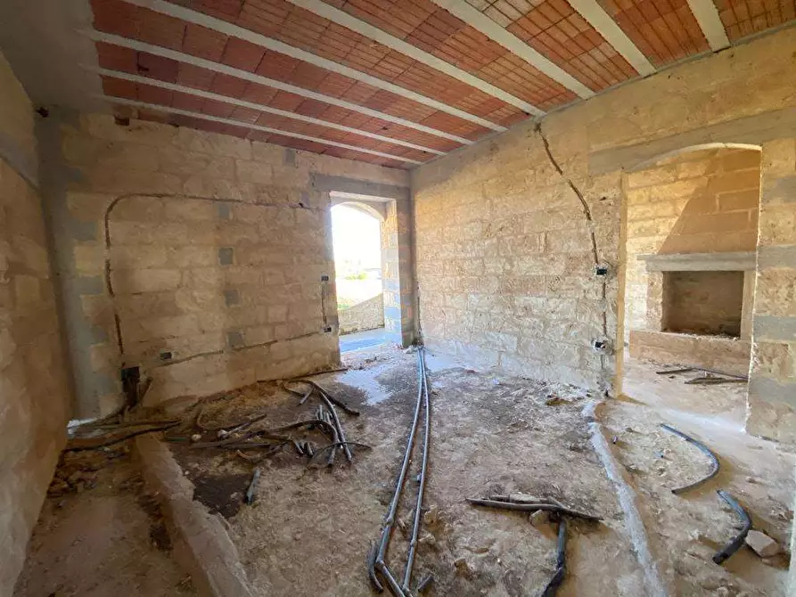 Immagine 11 di Rustico / casale in vendita  a Casarano