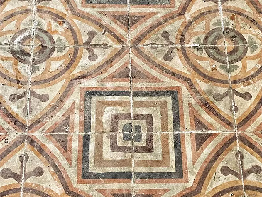 Immagine 19 di Stabile in vendita  in CAVOUR 25 a Casarano