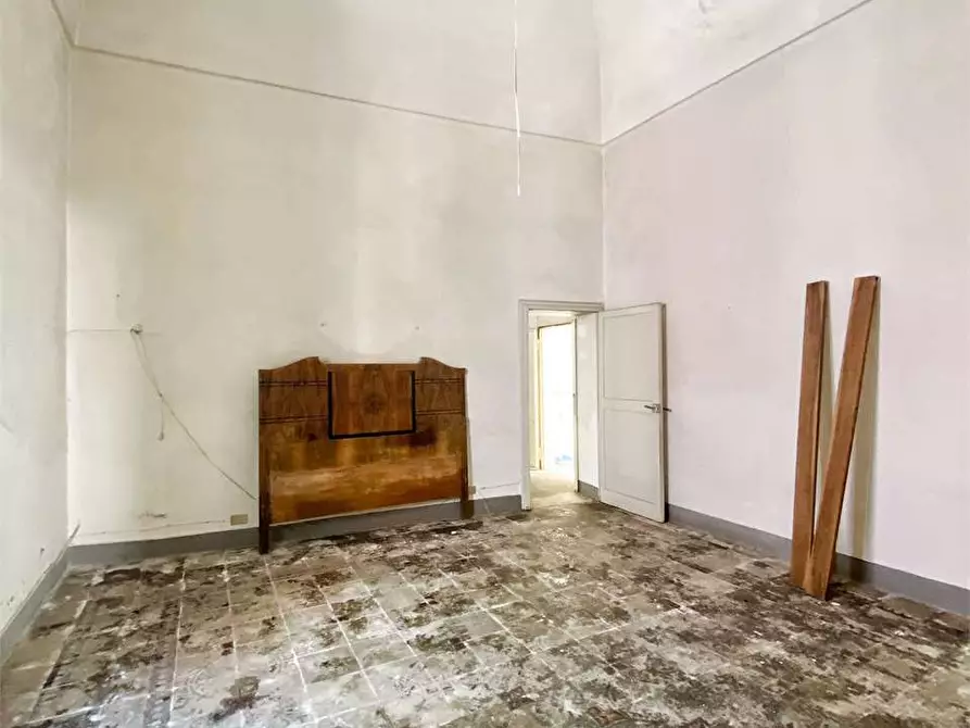 Immagine 16 di Stabile in vendita  in CAVOUR 25 a Casarano