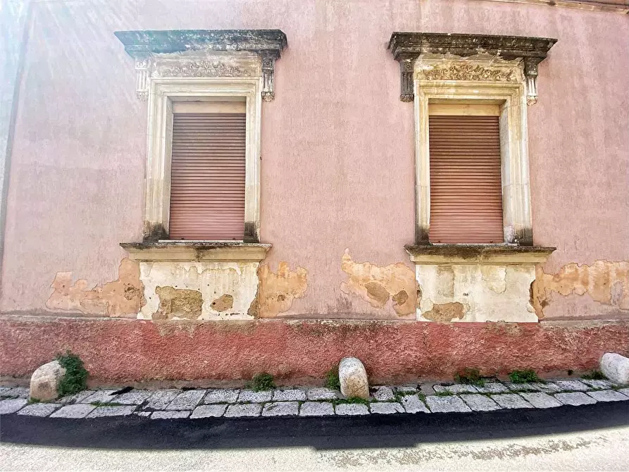 Immagine 4 di Stabile in vendita  in CAVOUR 25 a Casarano