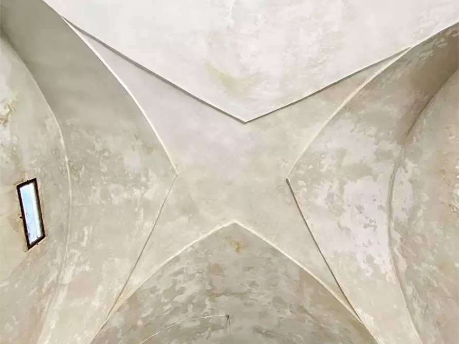 Immagine 23 di Stabile in vendita  in CAVOUR 25 a Casarano